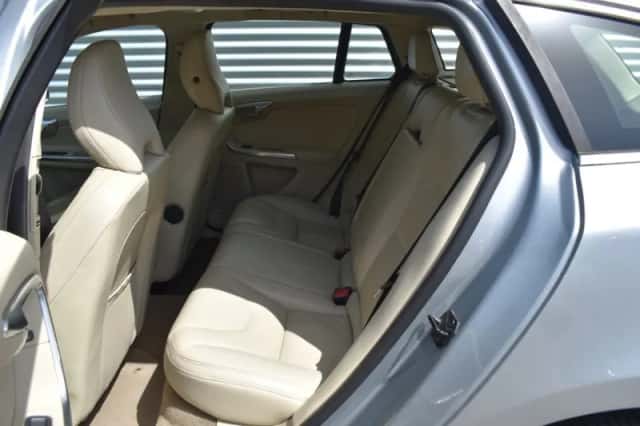 Volvo V60 (2013) thumbnail 34