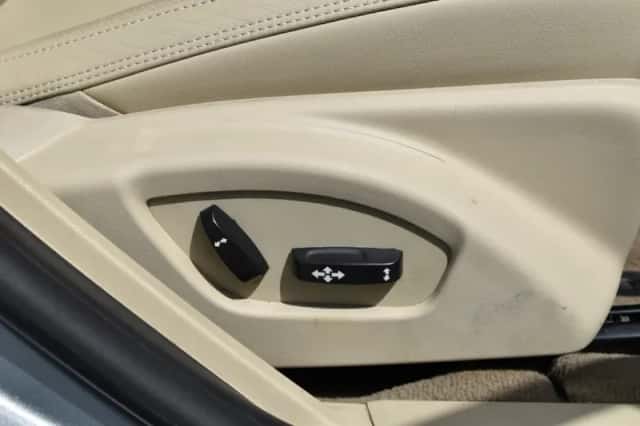 Volvo V60 (2013) thumbnail 37