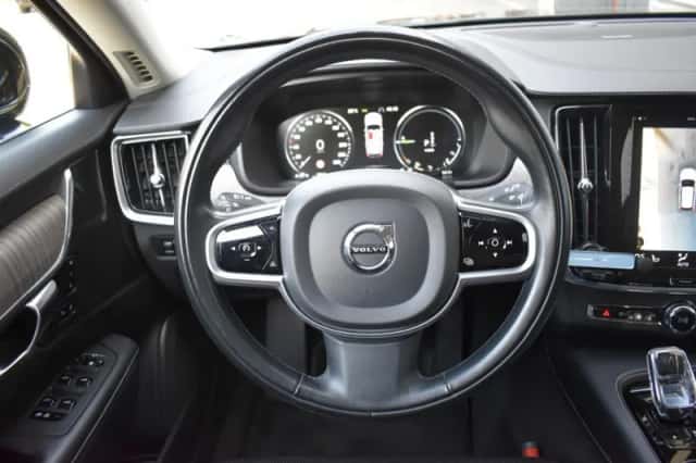 Volvo V90 (2020) thumbnail 19