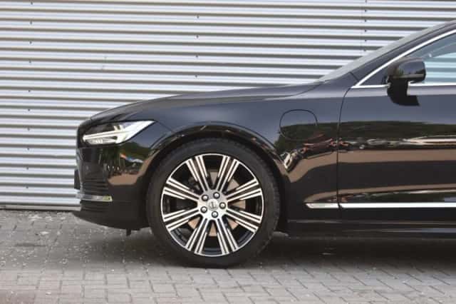 Volvo V90 (2020) thumbnail 4