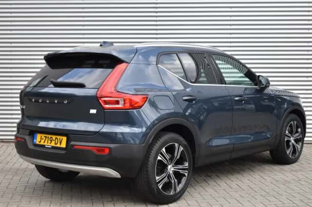 Volvo XC40 (2020) thumbnail 5