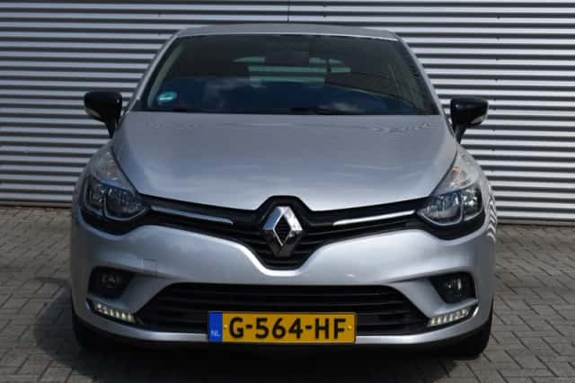 Renault Clio (2019) thumbnail 6