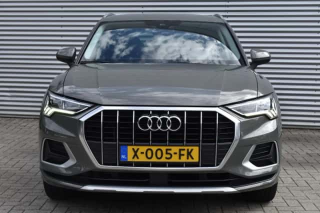 Audi Q3 (2020) thumbnail 6