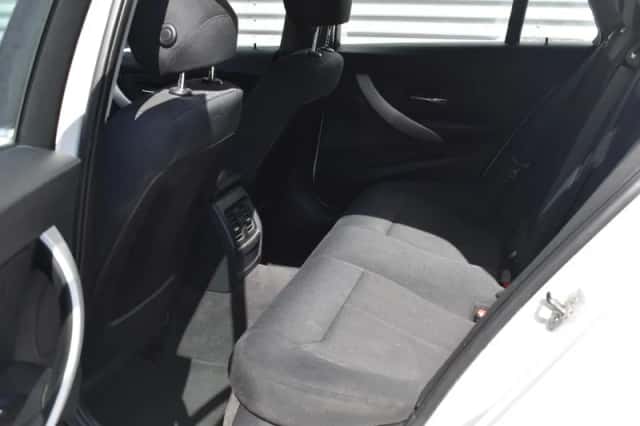 BMW 3-Serie (2013) thumbnail 5