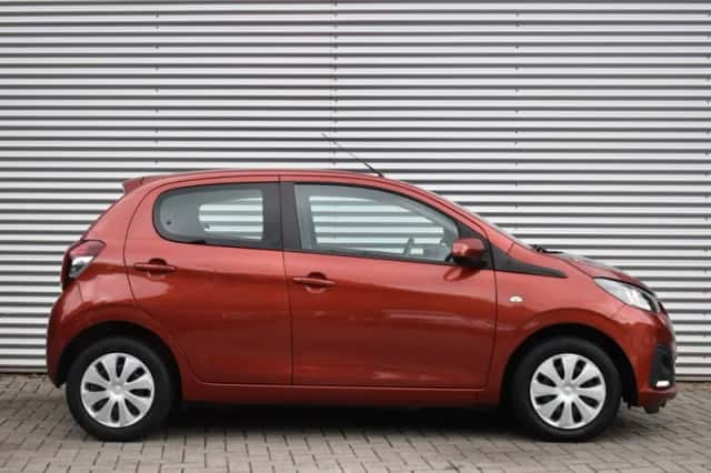 Peugeot 108 (2021) thumbnail 4