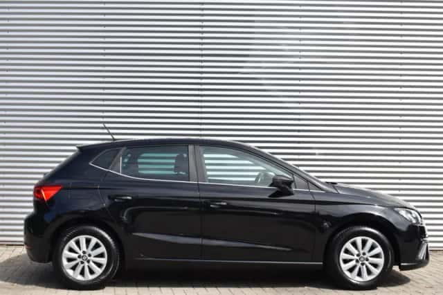 SEAT Ibiza (2018) thumbnail 3