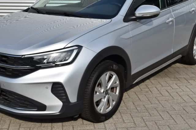 Volkswagen TAIGO (2023) thumbnail 2