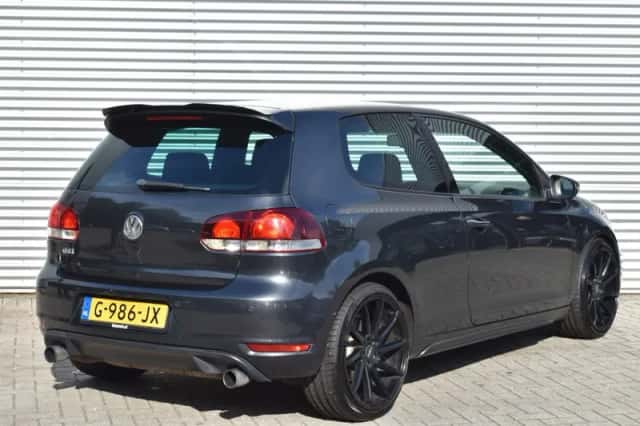 Volkswagen Golf (2009) thumbnail 5