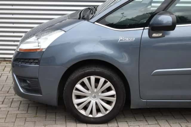 Citroën C4 (2011) thumbnail 4