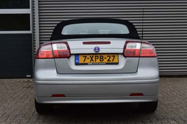 Saab 9-3 (2005) thumbnail 11
