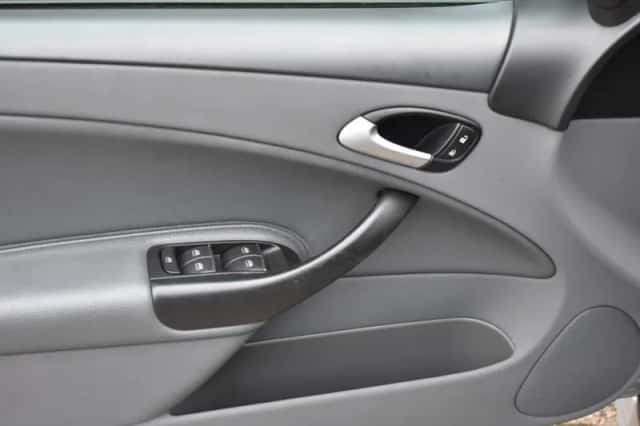 Saab 9-3 (2005) thumbnail 13
