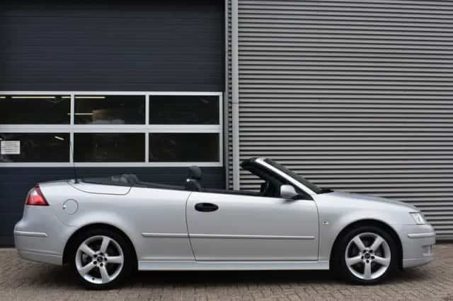 Saab 9-3 (2005) thumbnail 4