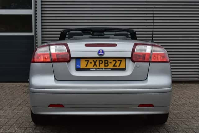 Saab 9-3 (2005) thumbnail 5