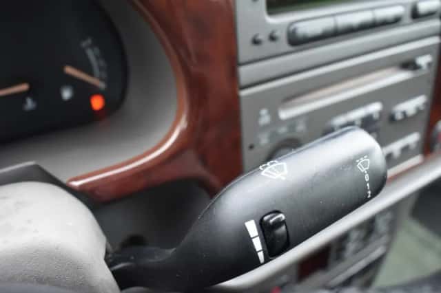 Saab 9-3 (2002) thumbnail 25