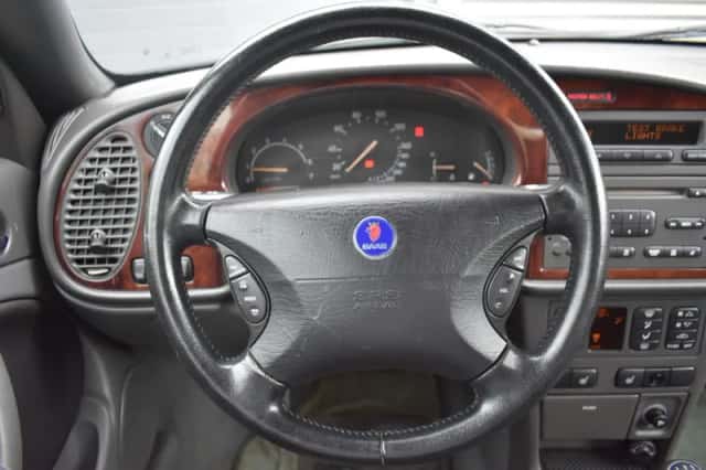 Saab 9-3 (2002) thumbnail 26