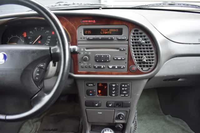 Saab 9-3 (2002) thumbnail 27