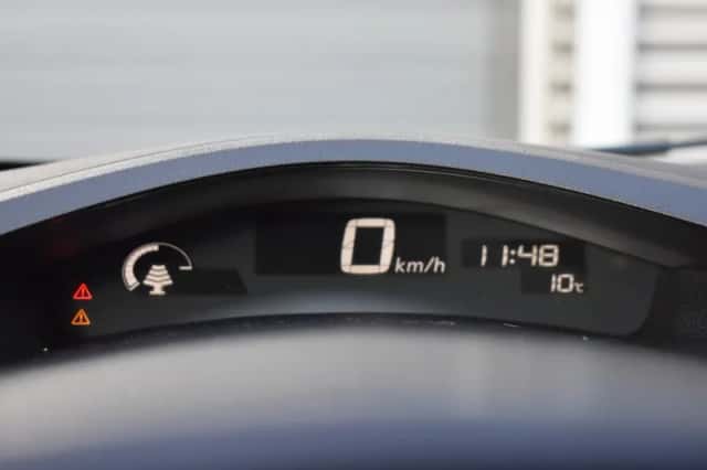 Nissan Leaf (2016) thumbnail 17