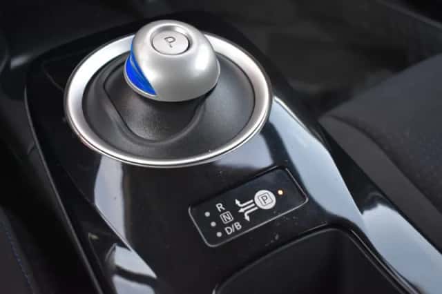 Nissan Leaf (2016) thumbnail 26