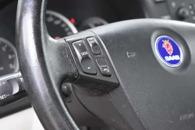 Saab 9-3 (2004) thumbnail 13