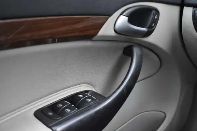 Saab 9-3 (2004) thumbnail 10