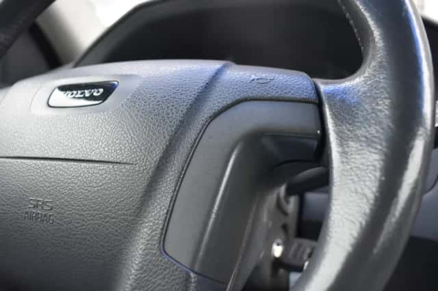 Volvo V70 (2002) thumbnail 16