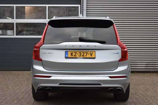 Volvo XC90 (2016) thumbnail 7