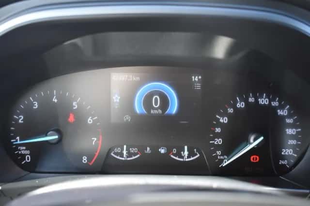 Ford Focus (2022) thumbnail 13