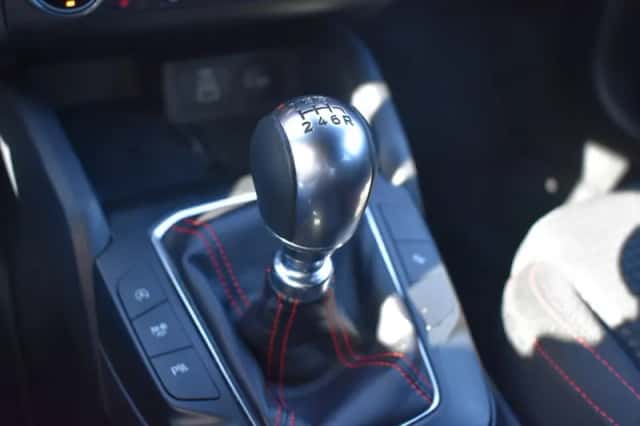 Ford Focus (2022) thumbnail 25