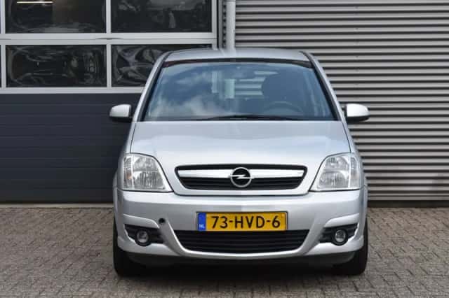 Opel Meriva (2009) thumbnail 5