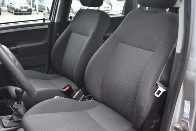 Opel Meriva (2009) thumbnail 8