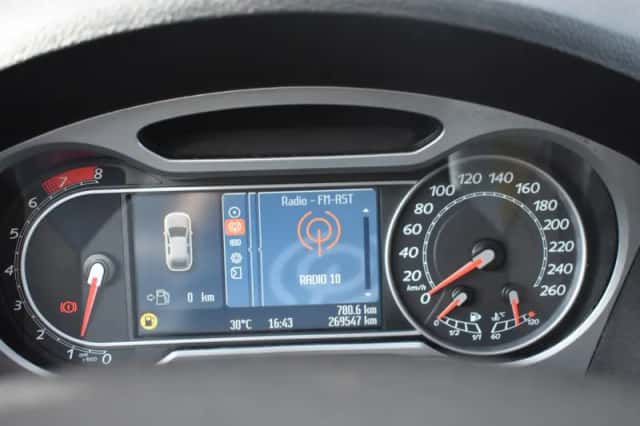 Ford S-Max (2008) thumbnail 14