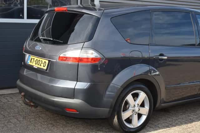 Ford S-Max (2008) thumbnail 7