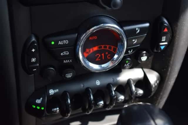 MINI Countryman (2016) thumbnail 34