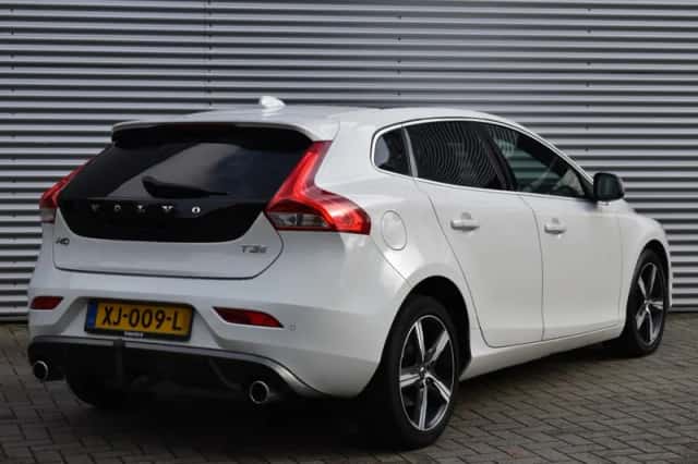 Volvo V40 (2019) thumbnail 11