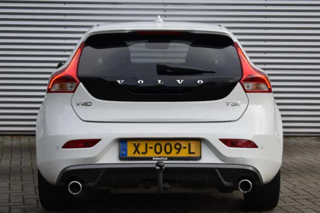 Volvo V40 (2019) thumbnail 13