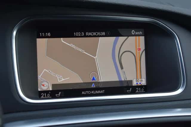 Volvo V40 (2019) thumbnail 40