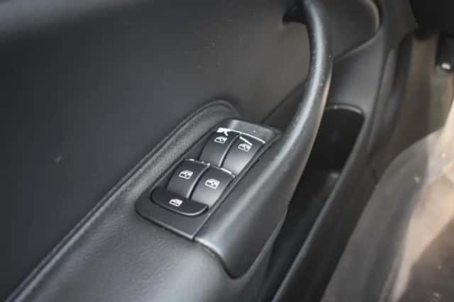 Saab 9-3 (2007) thumbnail 19