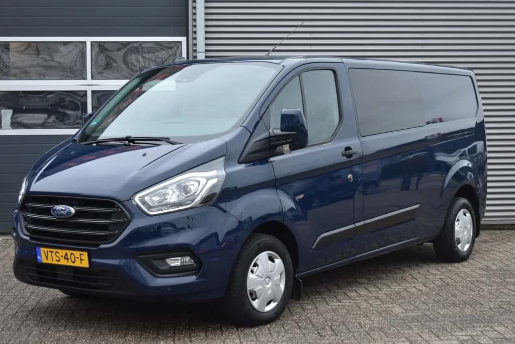 Ford Transit Custom (2023) — foto 1