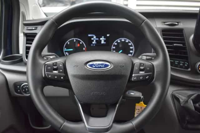 Ford Transit Custom (2023) thumbnail 21