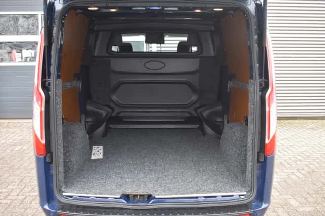 Ford Transit Custom (2023) thumbnail 5