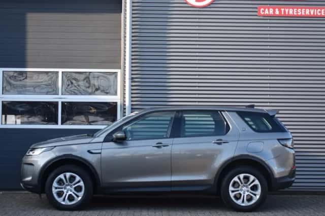 Land Rover Discovery Sport (2020) thumbnail 2