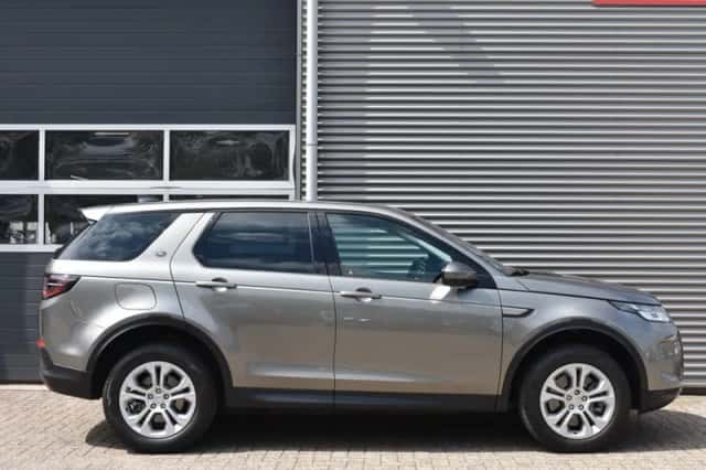 Land Rover Discovery Sport (2020) thumbnail 3