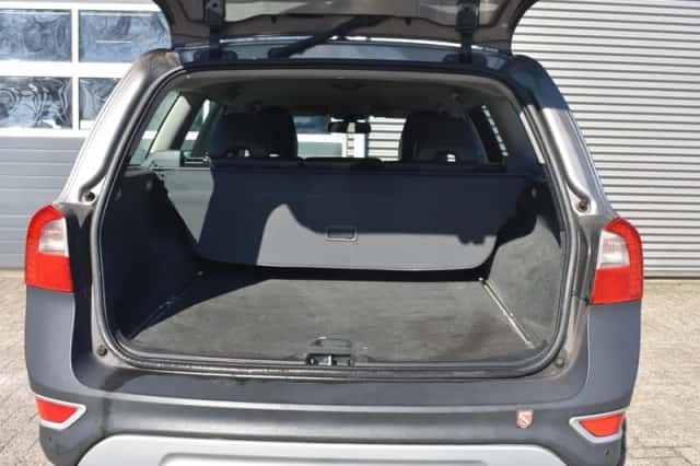 Volvo XC70 (2009) thumbnail 5