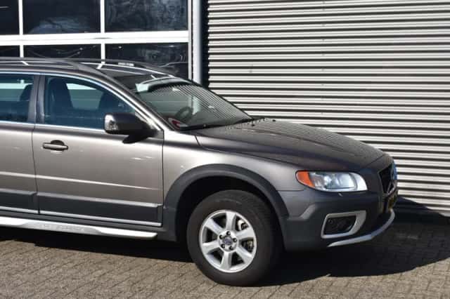 Volvo XC70 (2009) thumbnail 10
