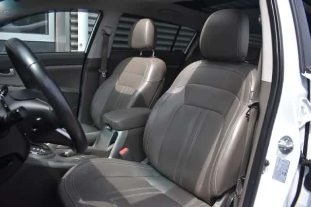 Kia Sportage (2012) thumbnail 11