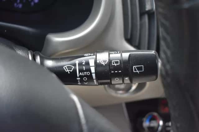 Kia Sportage (2012) thumbnail 23