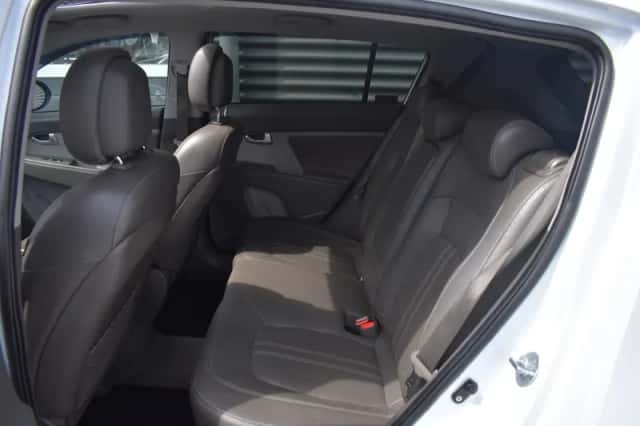 Kia Sportage (2012) thumbnail 32