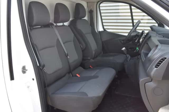 Renault Trafic (2021) thumbnail 33