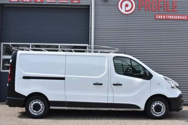 Renault Trafic (2021) thumbnail 5