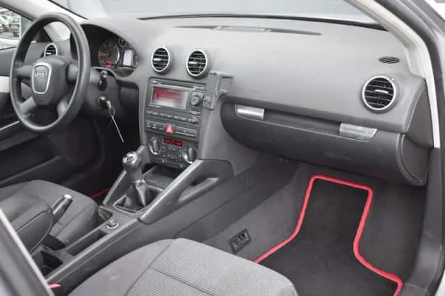 Audi A3 (2008) thumbnail 15